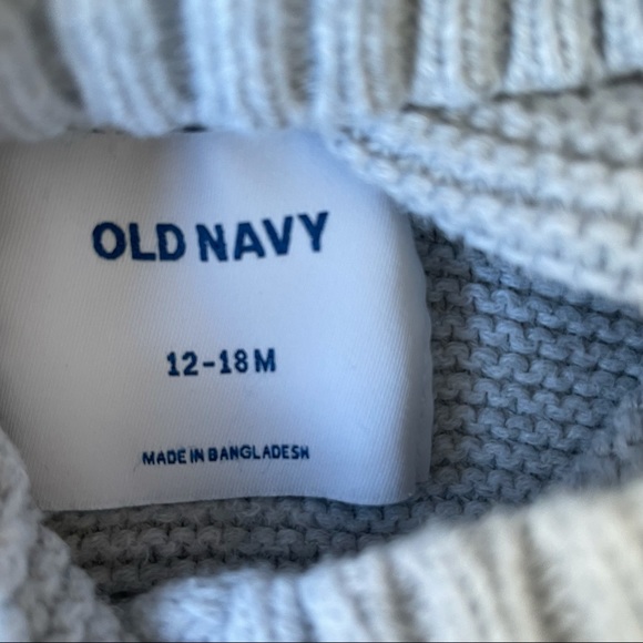 Hooded button front sweater for baby - Picture 4 of 4